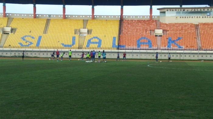 Persib Bandung kembali berlatih di Stadion Si Jalak Harupat Kabupaten Bandung, Minggu (1/11/2019) untuk bersiap menghadapi Persela Lamongan, Selasa (3/11/2019) pada Liga 1 Indonesia 2019.