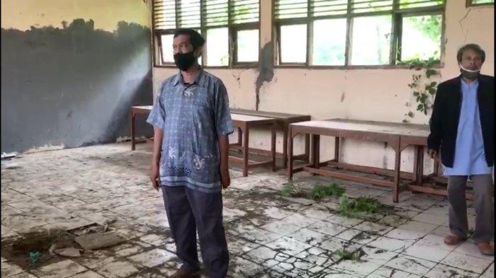 9 ruangan kelas di SMPN 1 Kadipaten Majalengka Rusak parah akibat termakan usia.