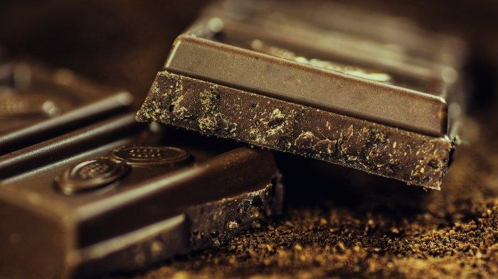 Ilustrasi dark coklat atau coklat hitam