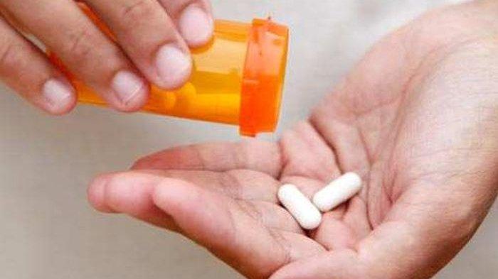 ilustrasi ibuprofen untuk impaksi gigi bungsu