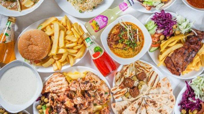 ilustrasi pantangan makanan penderita asam lambung
