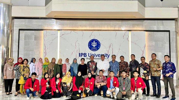 Rombongan Unhas di IPB