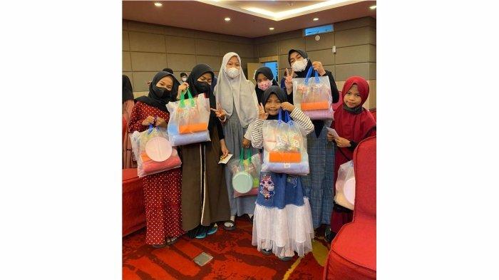 Grand Tjokro Premiere Bandung Berbuka Puasa Bersama Anak Yatim Piatu