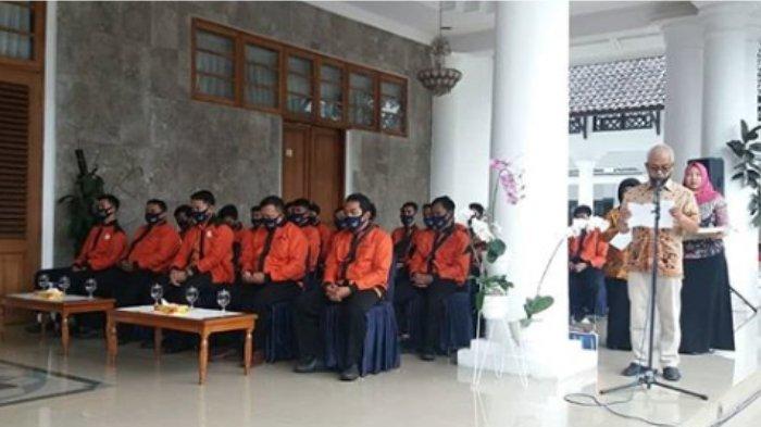 Launching Pengiriman Dokumen Administrasi Kependudukan bekerjasama dengan PT. POS Indonesia yang dilaksanakan di Pendopo Bupati Ciamis, Jum'at (04/09/2020).