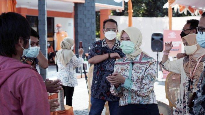 Program Customer Reward PT Pos Indonesia 2020-2021 digelar dalam beberapa tahapan. Dimulai dengan periode 1, pada 1 hingga 31 Desember 2020 untuk nasabah di Pulau Jawa channel loket KPRK.