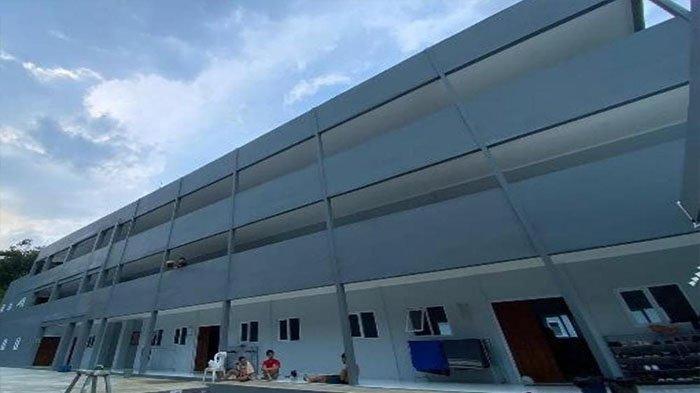 PLN melalui program PLN Peduli, memberikan bantuan pembangunan infrastruktur di Asrama Putra Pondok Pesantren Suralaya, Tasikmalaya, Jawa Barat