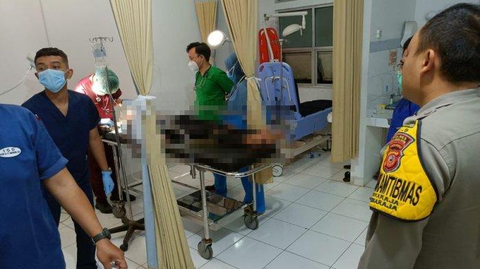 Seorang remaja bernama Cecep (20) asal Perbawati, Sukabumi tewas setelah dikeroyok gerombolan bermotor di Jalan RA Kosasih, Sukaraja, Kabupaten Sukabumi, Minggu (30/10/2022) dini hari.