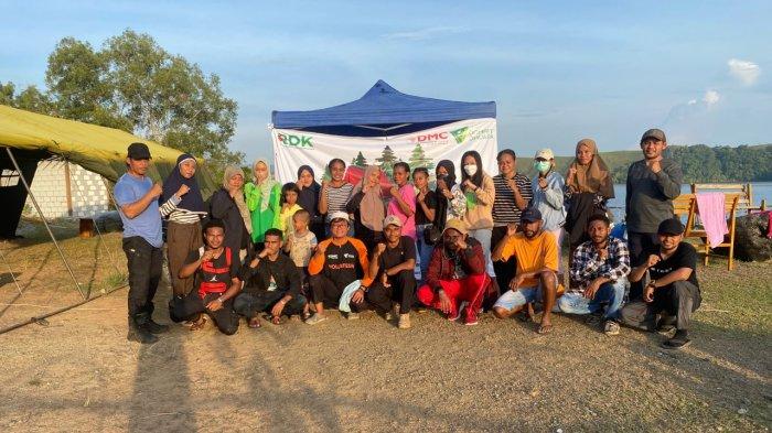 LKC Dompet Dhuafa Papua dan Disaster Management Center (DMC) Dompet Dhuafa menyelenggarakan pelatihan mitigasi bencana yang bertajuk Volunteer Camp di Tanjung Cinta Sentani, Doyo Lama, Distrik Waibu, Kabupaten Jayapura, Papua pada 28 Oktober hingga 30 Oktober 2022