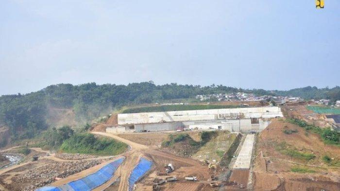 Bendungan Ciawi Kabupaten Bogor, Jawa Barat dalam pengerjaan
