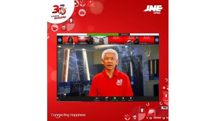 Chandra Fireta Direktur JNE memberikan sambutan dalam Persekutuan Oikoumene JNE merayakan Perayaan Natal 2020