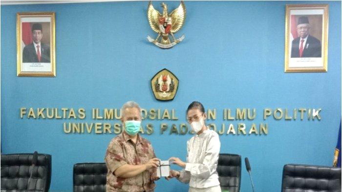 Program studi kearsipan UT dan Unpad laksanakan diskusi terkait kompetensi kearsipan khususnya dalam tataran vokasi pada Selasa (26/4/2022)