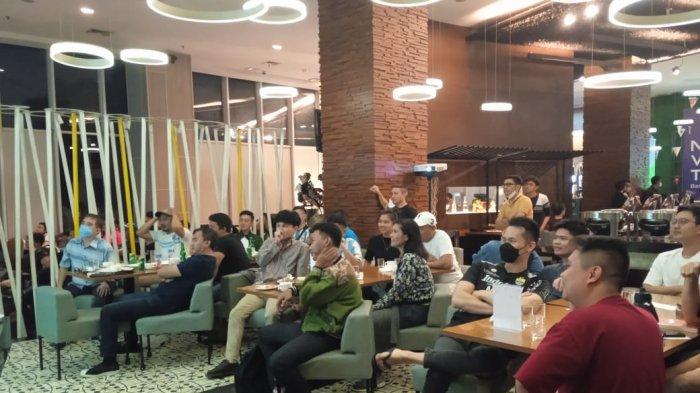 Sharp Indonesia mengelar kegiatan dealer gathering untuk menyaksikan pertandingan final antara Timnas Argentina dan Timnas Prancis, Minggu (18/12/2022).