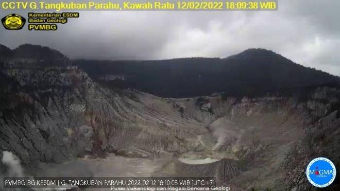 Kondisi Gunung Tangkuban Parahu pada Sabtu (12/2/2022).