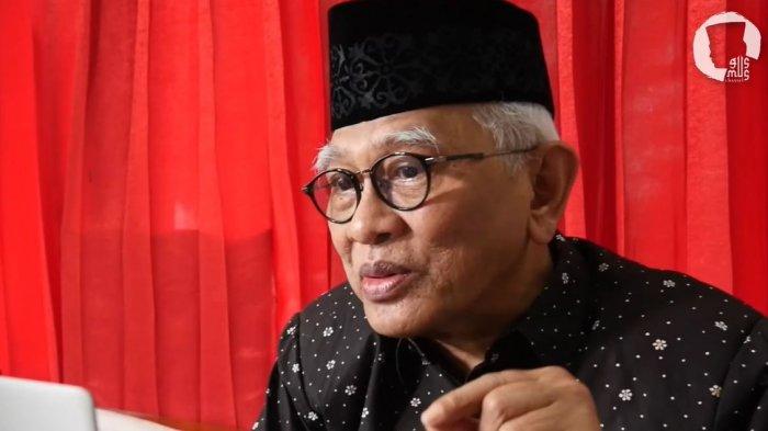 Gus Mus ceritakan saat Gus Dur tinggalkan kampus Al Azhar. Gus Dur kaget mata kuliahnya sudah dipelajari semua. Kalau kuliah di sana, ngabisin umur.