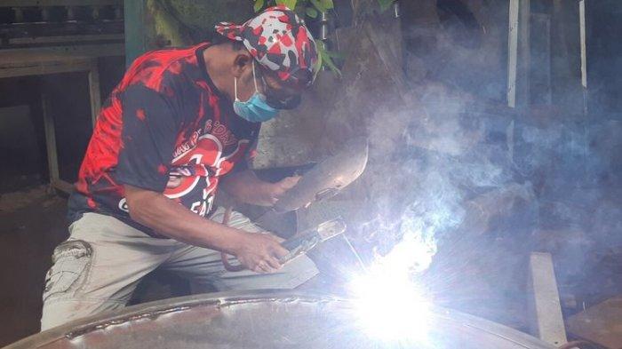 FX Hadi Rudyatmo kembali menjadi tukang las