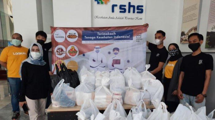 Kitchen Hub Indonesia Bagikan Makanan dan Minuman untuk Apresiasi Jerih