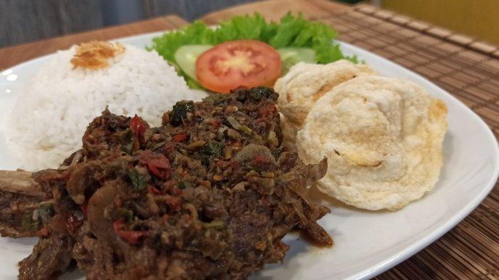 menu iga bakar di Sprekken Cafe
