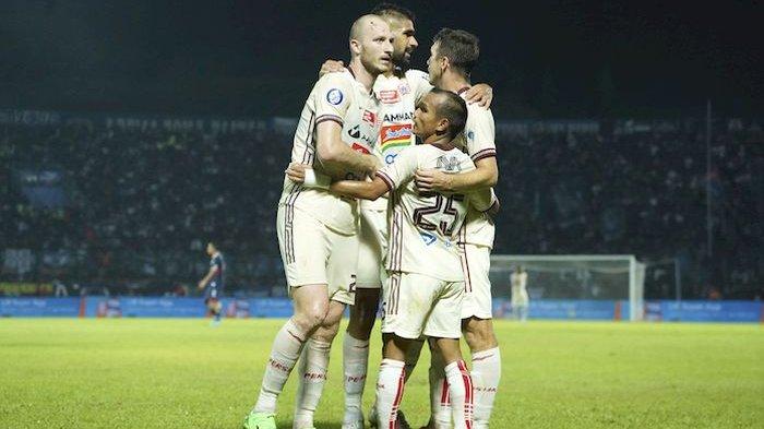 Para pemain Persija Jakarta berselebrasi setelah mencetak gol. (Persija.id)