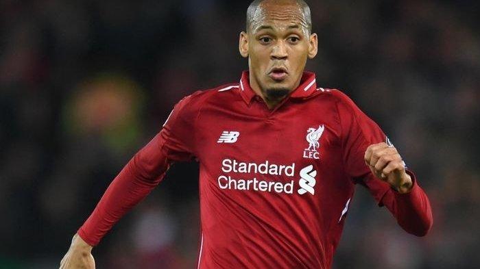Pemain Liverpool, Fabinho, dimainkan sebagai bek tengah guna menggantikan Virgil van Dijk yang absen saat melawan Bayern Muenchen.