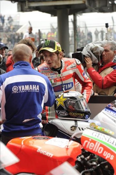 Jeremy Burgess Diceraikan Rossi