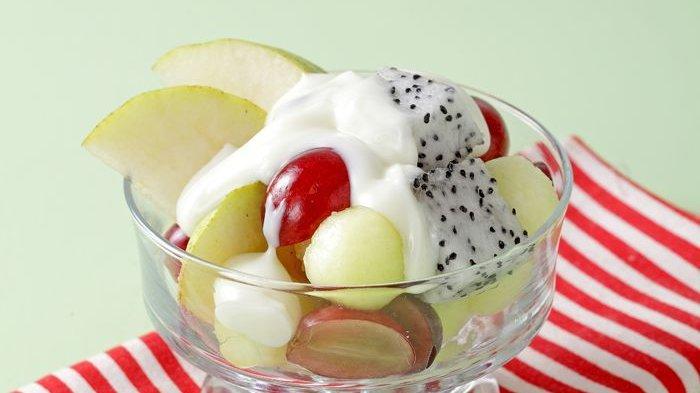 Salad Buah Yoghurt