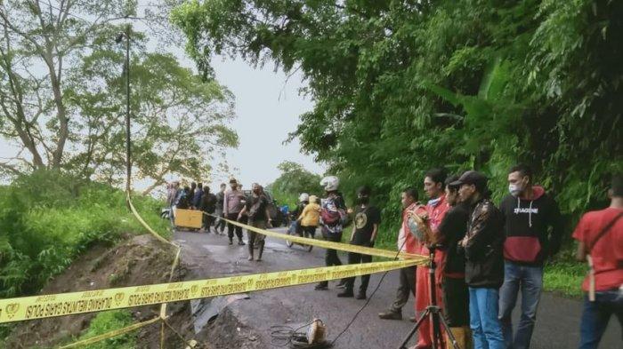 Truk Pengangkut BBM Masuk Jurang, Sopir Belum Ditemukan, Warga Takut Meledak