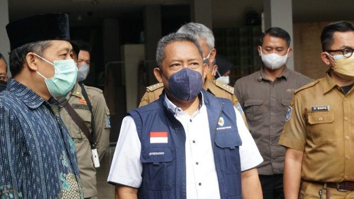 Plt Wali Kota Bandung, Yana Mulyana.