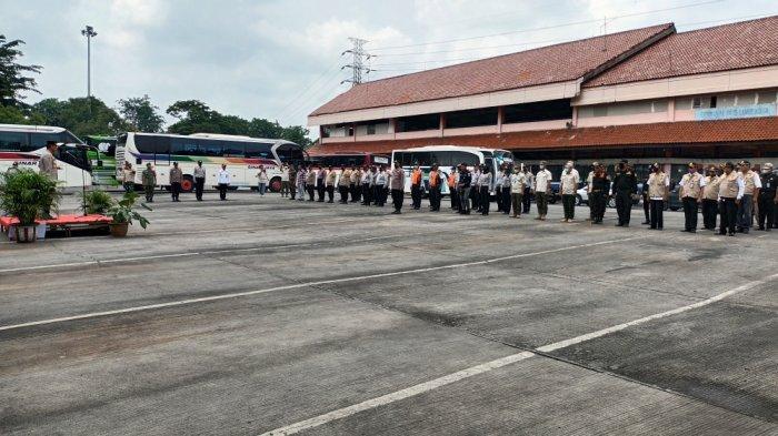 Apel pembentukan Satgas Anti Premanisme di Terminal Kampung Rambutan, Ciracas, Jakarta Timur Rabu (7/12/2022).