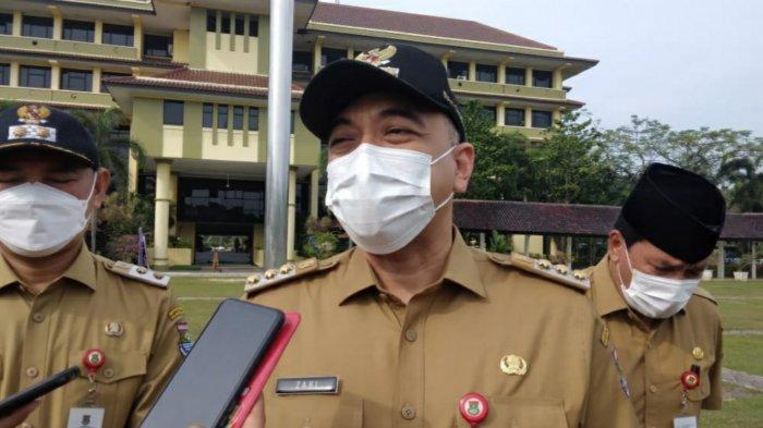 Bupati Tangerang, Ahmed Zaki Iskandar saat ditemui di kantornya selepas cuti bersama Lebaram 2022, Senin (9/5/2022).