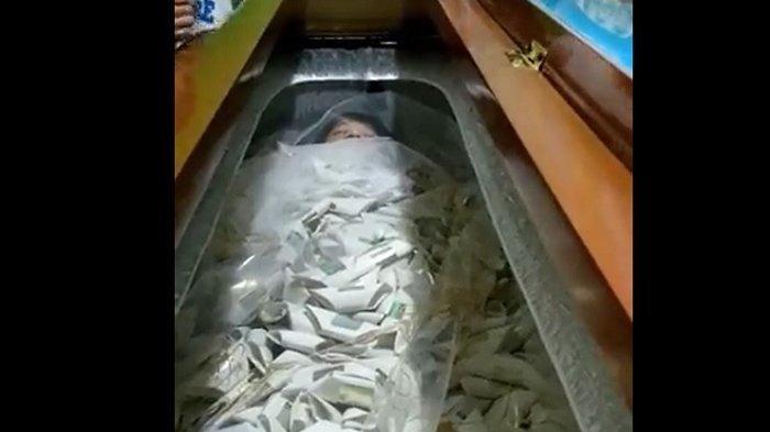 Geger warga asal Rancabungur dinyatakan meninggal dunia namun hidup kembali.
