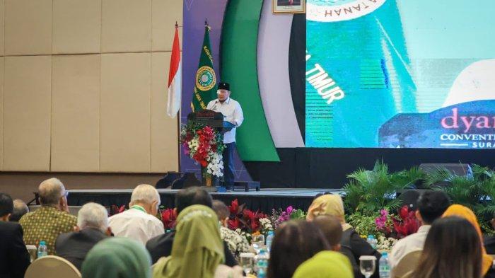 Ketua DPD RI, AA LaNyalla Mahmud Mattalitti di Acara Seminar Nasional HUT ke-35 Ikatan Pejabat Pembuat Akta Tanah (IPPAT) Pengurus Wilayah Jawa Timur, Dyandra Convention Center Surabaya, Rabu (28/9/2022).