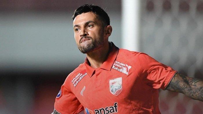Pemain Borneo FC, Stefano Lilipaly mencetak brace saat menghadapi PSIS Semarang di Staidon Maguwoharjo, Sleman, Jumat (9/12/2022).