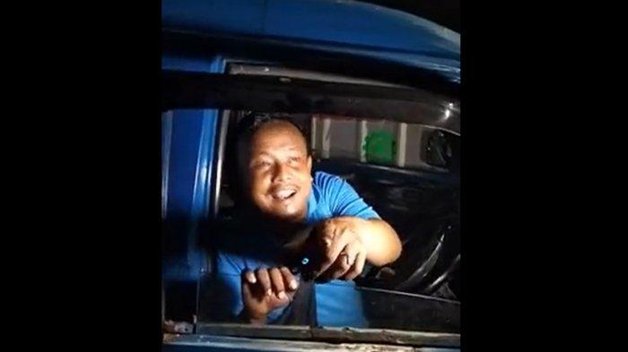 Sopir angkot Dedi yang menjadi saksi mata kecelakaan maut di Cibubur, Senin (18/7/2022).
