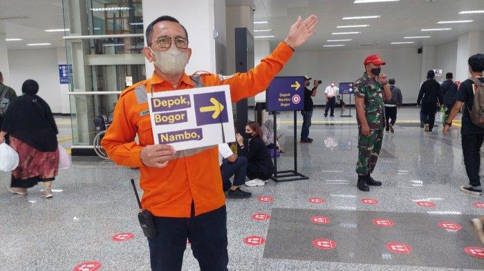 Suasana terkini di Stasiun Manggarai pagi ini, Senin (30/5/2022).
