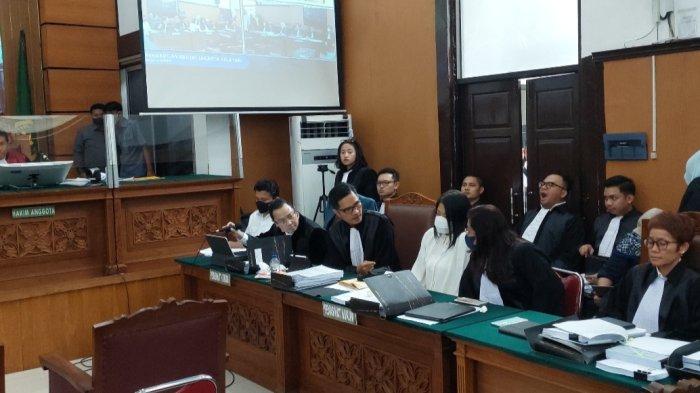 Terdakwa Putri Candrawathi dan Ferdy Sambo menjalani sidang lanjutan di PN Jakarta Selatan, Selasa (8/11/2022).