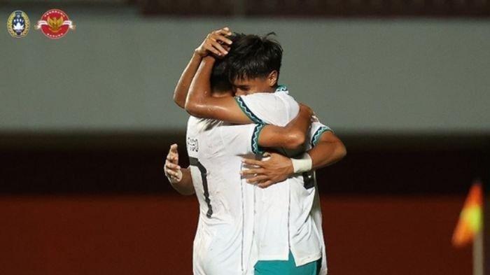 Waly Marifat saat merayakan golnya di laga Timnas Indonesia U-16 vs Singapura