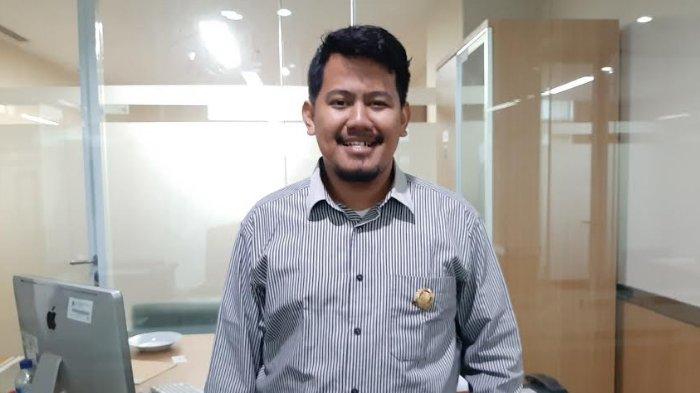 Anggota DPRD DKI Jakarta terpilih Partai Solidaritas Indonesia (PSI), Idris Ahmad, saat diwawancarai TribunJakarta.com, di kantor DPRD Jakarta fraksi PSI, lantai 4, Jakarta Pusat, Kamis (29/8/2019)Anggota DPRD Jakarta terpilih Partai Solidaritas Indonesia (PSI), Idris Ahmad, saat diwawancarai TribunJakarta.com, di kantor DPRD Jakarta fraksi PSI, lantai 4, Jakarta Pusat, Kamis (29/8/2019)