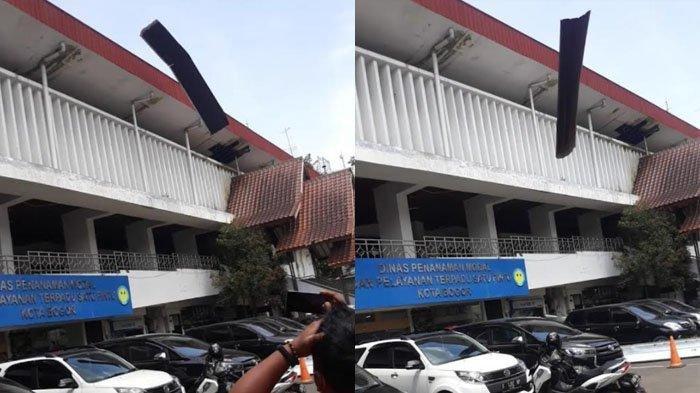 Atap Gedung Kemuning Gading di Komplek Balaikota Bogor berterbangan, Senin (3/1/2021).
