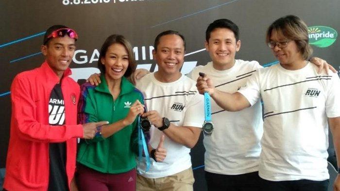 Atlet Atletik Nasional, Agus Prayogo dan artis Melanie Putria akan memeriahkan acara Garmin Run Indonesia 2019