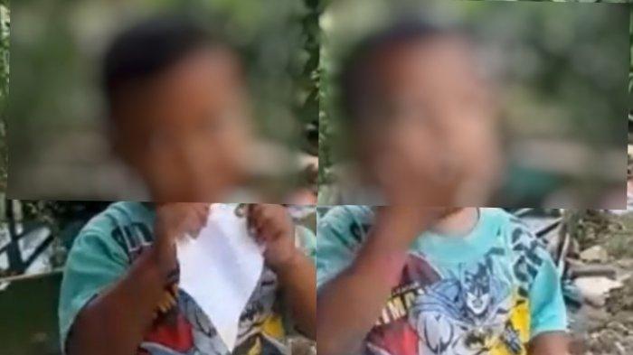 Balita berinisial GI asal Kecamatan Muaragembong Kabupaten Bekasi yang gemar makan kertas hingga sandal.