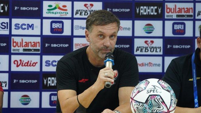 Pelatih Persija Jakarta, Thomas Doll saat konferensi pers usai pertandingan kontra Persikabo 1973, di Stadion Pakansari, Cibinong, Bogor, Jawa Barat, Minggu (14/8/2022) (Tribunnews.com/Alfarizy AF)
Attachments area