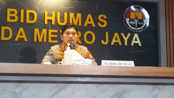 Suasana konferensi pers kasus mutilasi driver ojol di Polda Metro Jaya, Jakarta Selatan pada Minggu (28/11/2021).