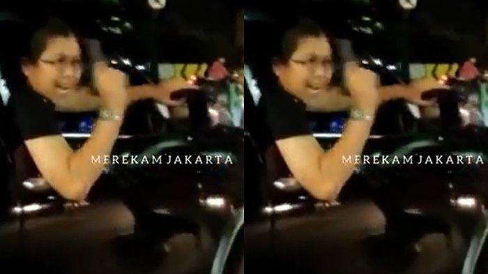 Pengemudi Fortuner Marah-marah Acungkan Pistol Usai Nabrak Motor