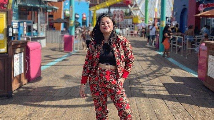 Foto ketika Marshanda menjalani healing trip ke Los Angeles tahun lalu.