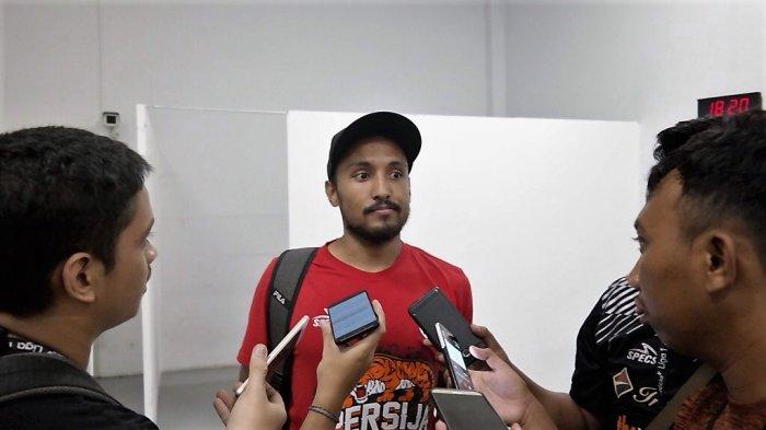 Gelandang asing Persija Jakarta, Rohit Chand saat ditemui awak media setelah pertandingan menghadapi Persela Lamongan di Stadion Utama Gelora Bung Karno, Senayan, Jakarta Pusat, Selasa (20/11/2018).