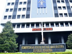 Menkumham Diminta Lakukan Tindakan Tegas Soal Sejumlah Masalah Napi Dalam Lapas Kendalikan Narkoba