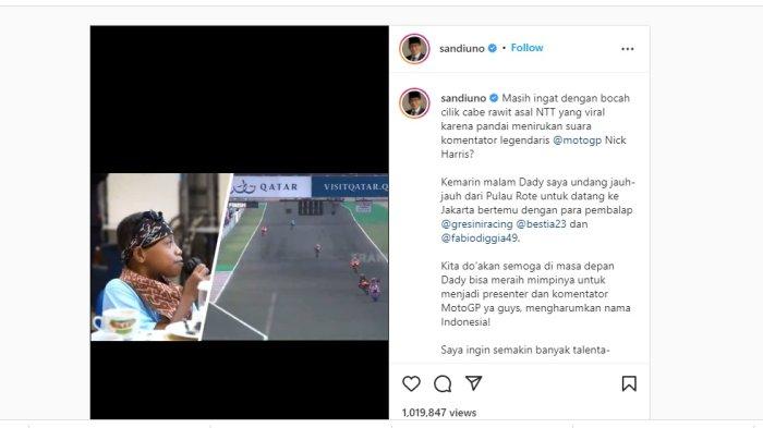 Aksi Dady menjadi komentator MotoGP di hadapan pebalap MotoGP, Enea Bastianini dan Fabio Di Giannantonio.