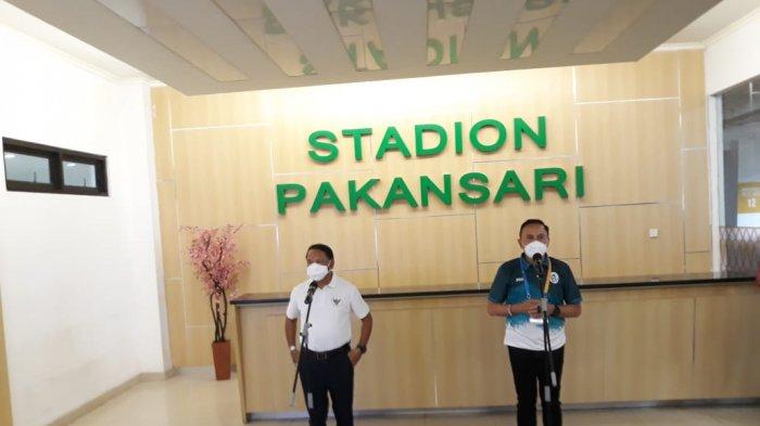 Mochamad Iriawan dan Zainudin Amali di Stadion Pakansari