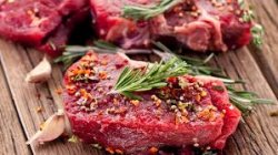 Tips Sehat Makan Daging Kambing Kurban Agar Tak Kena Kolesterol