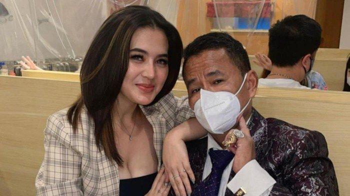 Iqlima Kim dan Hotman Paris.